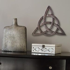 Décoration murale artisanale nœud celtique Triquetra, finition bronze antique, symbole du nœud de la Trinité entrelacé, art mural décoratif pour la maison - Product Image 6