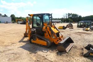 Chargeuse sur chenilles JCB 1CXT de haute qualité avec moteur et boîte de vitesses Kohler - Expédition rapide et entretien facile - Product Image 6