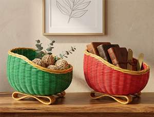 Cesta Artesanal con Diseño de Tren de Santa Claus - Product Image 5