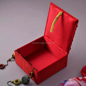Caja de Regalo de Boda de Lujo, Resistente, de Cartón Zardozi, para Joyería, Organizador, con Cierre Magnético y Diseño Grabado - Product Image 4