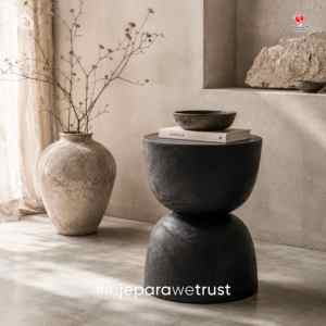 Wholesale Modern Minimalist Black Wood Side <b>Table</b> Elegant Hourglass <b>Stool</b> Accent Pedestal for Living Room and Resort Project - Product Image 1