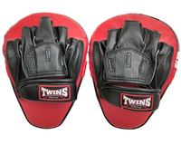 Mitaines de boxe Twins de qualité supérieure en cuir véritable pour l'entraînement de boxe, kickboxing et Muay Thai
