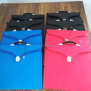 Blue Lodge Craft เข้าสู่ผ้ากันเปื้อนหนังเด็กฝึกงานด้วยขอบริบบิ้นลายน้ำและเข็มขัดชุดงู - Product Image 6
