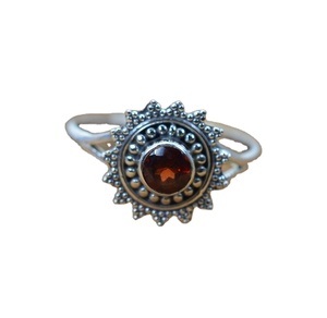 Anillos de Plata de Ley 92.5 con Granate Rojo, Joyería al por Mayor - Product Image 1