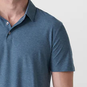 Camiseta de Hombre con Cuello Camisero y Diseño de Logotipo, Corte Moderno y Diseño de Moda para la Colección de Verano 2026 - Product Image 4