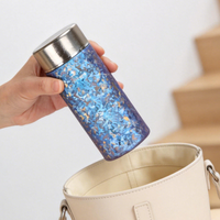 Bouteille d'eau de poche en titane pur à double paroi isolée sous vide de 200 ml avec infuseur à thé, personnalisable pour événements d'entreprise