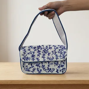 Nouveau lancement : Sac à bandoulière perlé pour femme, sac à main avec motif de fruits brodés, style décontracté, couleur verte - Product Image 3