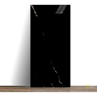 Carreaux de porcelaine noire de luxe Golden Vein avec des veines multicolores, finition très brillante, 60x120cm, design moderne pour sol et mur