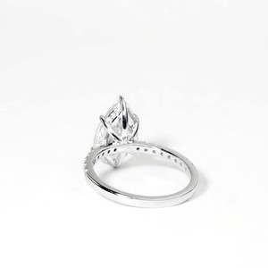 แหวนหมั้นเพชรแล็บทรงหยดน้ำและทรงกลมแบบครึ่งวง ทองคำแท้ 10K 14K 18K ได้รับการรับรองจาก IGI สี DEF ความใส VS VVS แบบหนามเตย - Product Image 2