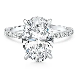 Anillo de Compromiso con Halo Lateral de Diamantes Ovalados Certificados de 4.55Ct, Oro Blanco de 14k, Cultivados en Laboratorio - Product Image 5