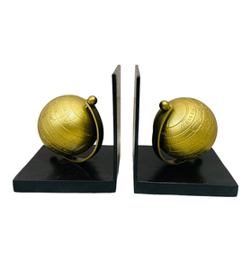 Porte-livres en bois antique élégant avec globe en laiton - Product Image 2