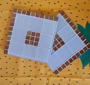 Juego de posavasos cuadrados de mosaico de vidrio en colores pastel, con patrón de rejilla, protector de superficie de mesa, resistente al calor, para vasos de cóctel. - Product Image 2