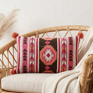 Housse de coussin lombaire en coton bleu Kilim avec motif d'inspiration turque pour canapé-lit et coin lecture - Product Image 2