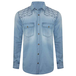 Chemise en jean pour homme à manches longues, décontractée et tendance, boutonnée, en tissu denim doux et confortable, col classique, poche poitrine, durable - Product Image 3