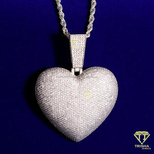 Collar con Colgante de Corazón Estilo Hip Hop con Incrustaciones de Diamantes Moissanite VVS en Plata de Ley 925 para Hombre y Mujer, Personalizable, Estilo Urbano - Product Image 2
