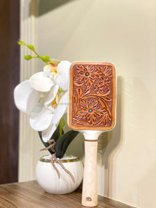 New Trending Western Style Handmade Tooled Leather Hair Brush <b>Hot</b> Selling Engraved Leather Daily Use Hair Accessories for Unisex - Product Image 2