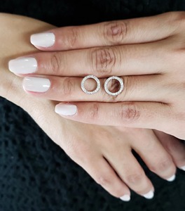 ต่างหูเพชรทรงกลม 14Kt ทองคำแท้ เพชรเพาะเลี้ยงในห้องปฏิบัติการ น้ำหนัก 0.25 กะรัต รับรองโดย IGI เหมาะสำหรับงานแต่งงาน หรูหรา ใส่ได้ทุกวัน สำหรับผู้หญิง - Product Image 4