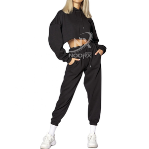 Wholesale Rate New Design <b>Winter</b> Warm Women Crop <b>Top</b> Hoodie Factory Outlet Regular Size Women Crop <b>Top</b> Hoodie - Product Image 5
