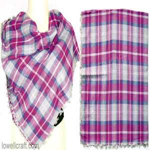 Pañuelo de Verano Unisex de 90 cm, 100% Algodón, Diseño a Cuadros con Borlas, Logotipo Personalizado, Estilo Cuadrado - Product Image 2