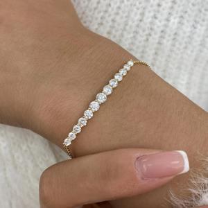 สร้อยข้อมือเพชรทรงกลมสร้างในห้องปฏิบัติการ ทองคำ 14K สีเหลือง 2.5 กะรัต E VVS2 เครื่องประดับเพชรสวยงาม ไอเดียของขวัญวันเกิดสำหรับเธอ - Product Image 3