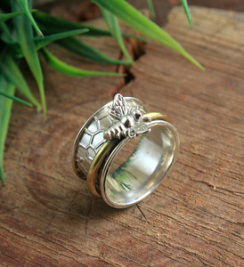 <b>Bee</b> Design Statement Ring 925 Sterling Silver Handmade Vintage Honeybee Ring Intricate Textured Band Boho Nature <b>Jewelry</b> - Product Image 2