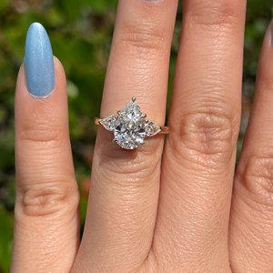 One Stone Pear Cut Lab-Grown Diamond Engagement Wedding <b>Ring</b> 2.20Carat Yellow <b>Gold</b> <b>14k</b> Party Gift Jewelry - Product Image 2