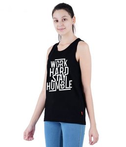 เสื้อกล้ามแขนกุดสีดำสำหรับผู้หญิง พิมพ์ลาย "Work Hard Stay Humble" คอกลม ลำลอง ระบายอากาศได้ดี ผลิตจากผ้าฝ้ายถัก - Product Image 1