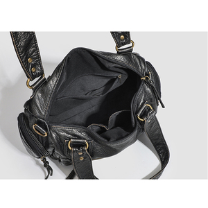 Sac bandoulière messager rétro grande capacité en cuir PU style vintage délavé pour femme, idéal pour les motardes - Product Image 6