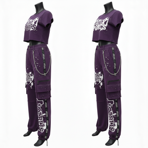 Conjunto de Mujer: Top Corto Morado de Felpa de Algodón Pesado de 320 GSM y Pantalón Cargo con Franja Lateral y Logotipo Personalizado - Product Image 5