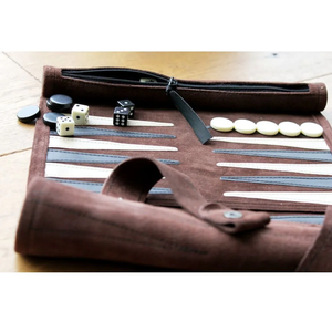 Jeu de backgammon portable en cuir suédé fait main, jeu de société pliable pour adultes - Product Image 1