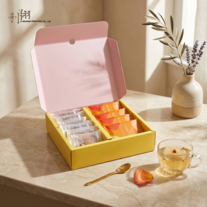 Caja de Regalo Rígida Cuadrada TRI BAKE con Diseño de Pato Impreso en UV, Cierre Magnético, Empaque de Cartón de Alta Gama para Alimentos - Product Image 5