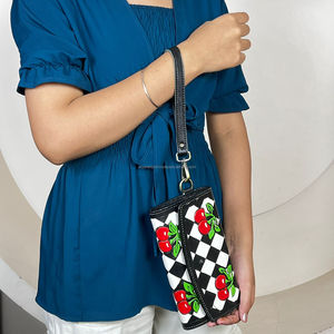 Factory Direct Wholesale Black & White Checkered <b>Leather</b> Wallet With Wristlet New Cherry Design Genuine <b>Leather</b> Women's Clutch - Product Image 4