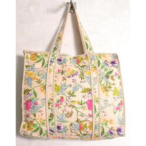 Bolso Tote Acolchado de Algodón Indio con Estampado Floral, Bolso de Hombro Boho para Mujer, Bolso de Compras Hecho a Mano - Product Image 1
