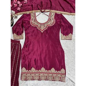 Belle tenue de soirée brodée pour femmes avec codage de travail séquentiel - Product Image 4