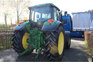 J-o-h-n D-e-e-r-e 6220 - Product Image 3