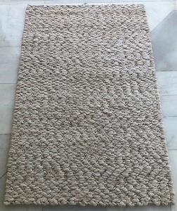 Alfombra Antideslizante de Lana y Algodón de Color Natural Elegante, Tejido Trenzado Moderno Hecho a Mano, Textura Gruesa, Pelo Plano, Duradera, Comercial - Product Image 1