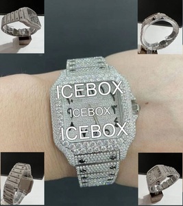 Reloj de Pulsera con Caja Cuadrada de Acero Inoxidable, Esfera de Cristal, Totalmente Adornado con Diamantes Moissanite, Cierre de Pulsera, Resistente al Agua 10 Bar - Product Image 3