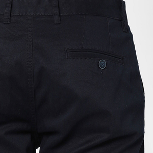 Pantalon chino pour homme, style streetwear été, design classique avec poches décoratives et logo à la taille, article neuf, vendu en usine. - Product Image 6