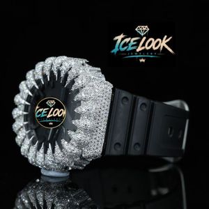 Reloj de Lujo ICE LOOK con Diamantes, Caja Redonda de 40 mm con Pedrería, Cuarzo Analógico, Correa de Goma con Hebilla para Hombre - Product Image 2