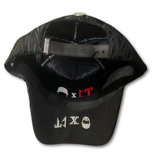 Casquette de baseball sportive unisexe de haute qualité en denim et nylon noir avec visière en daim, 5 panneaux, courbée, couronne moyenne, brodée - Product Image 4