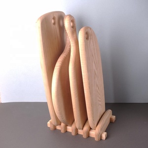 Ensemble de 4 planches à découper en bois durables, lavables au lave-vaisselle, faites à la main en frêne, pour hacher et servir, décoration de cuisine - Product Image 1
