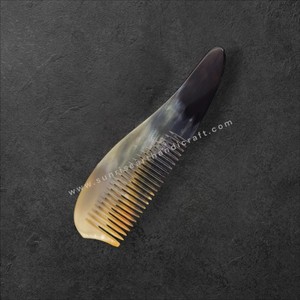 Peine de Cuerno de Búfalo Natural, Pulido a Mano, Duradero, Artesanal, Decorativo - Product Image 5