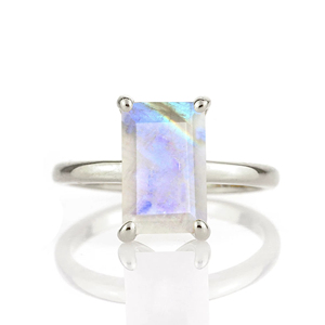Magnifiques bagues solitaires en argent sterling 925 véritable, faites à la main, serties de pierres de lune facettées naturelles, pour elle. - Product Image 1