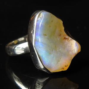 Opale australienne naturelle polie brute, sertie en argent, pierre précieuse classique, cadeau idéal pour elle, nouvelle arrivée - Product Image 1