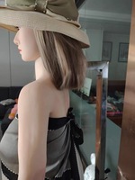 Plateforme d'exposition professionnelle pour figurines - Support mobile à chaîne en acier, capacité de charge de 100 kg, nouveau pour les présentations de poupées et de robots à grande échelle
