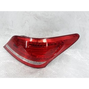 Luz Trasera Derecha Usada Equus 924023N0 - Product Image 3