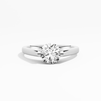 Anillo de compromiso clásico para mujer con moissanita de 1.01 quilates en engaste de barra, listo para usar, chapado en rodio, plata de ley 925, tercera parte.