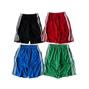 Shorts de sport pour homme en mesh avec bande latérale, taille élastique, tissu respirant, plusieurs couleurs, idéal pour le sport et la gym. - Product Image 1