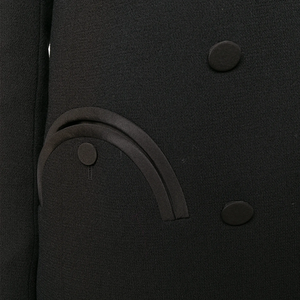 Blazer Negro Antiarrugas para Mujer, Hecho a Medida, Doble Botonadura, Tejido, para Negocios o Hermandades, con Logotipo Bordado, Precios Económicos - Product Image 6