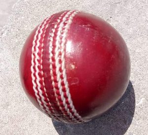Pelotas de Cricket BOLZA WA-001, 156 Gramos, Pelotas de Cricket Cosidas a Mano de Alta Calidad, Logotipo Personalizado, Caja de 6 Unidades, Uso Profesional para Entrenamiento - Product Image 6